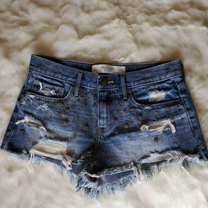 Abercrombie & Fitch High Waisted Festival Shorts